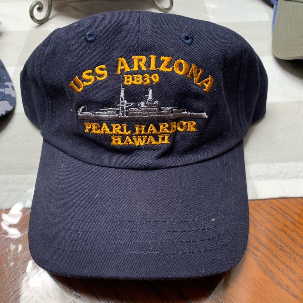 USS ARIZONA USS IOWA COMMEMORATIVE DAD HATS